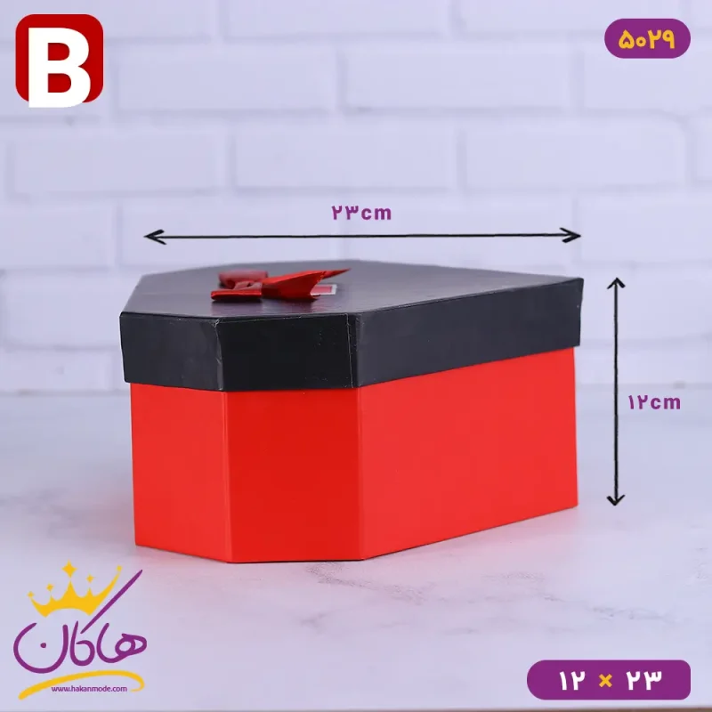 جعبه هدیه قلبی قرمز و مشکی