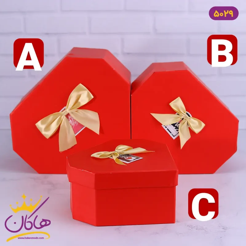 جعبه هدیه قلبی قرمز