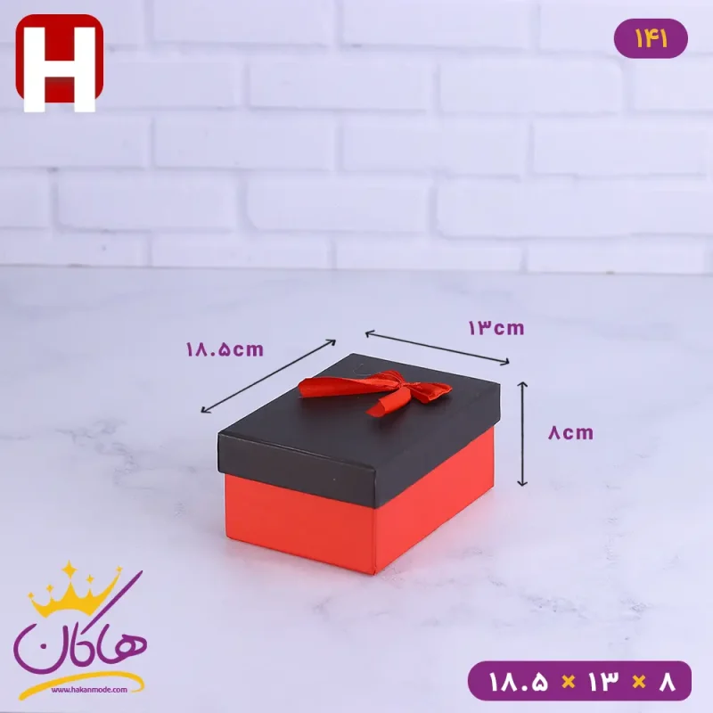جعبه هدیه قرمز مشکی ساده سایز H