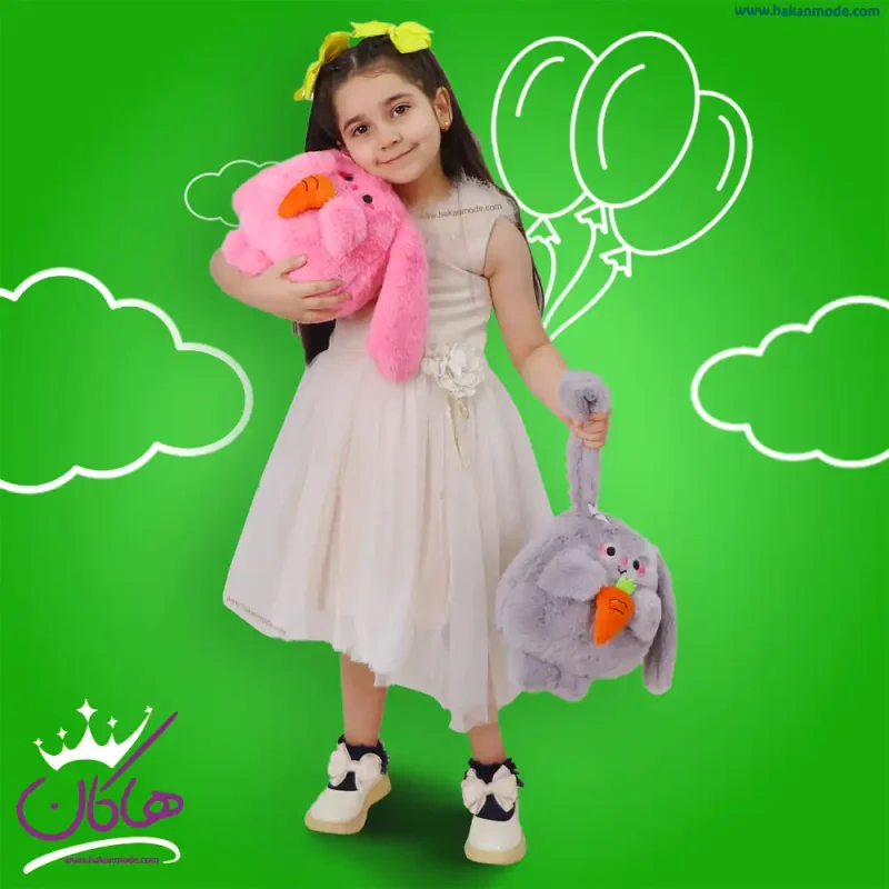 عروسک خرگوش تپل هویج به دست