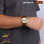 ساعت رومانسون مردانه بند چرمی 1218/11 روی دست