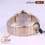 ساعت ویکتور زنانه فلزی طلایی صفحه طرح دار 1560/3 نمای بسته قفل