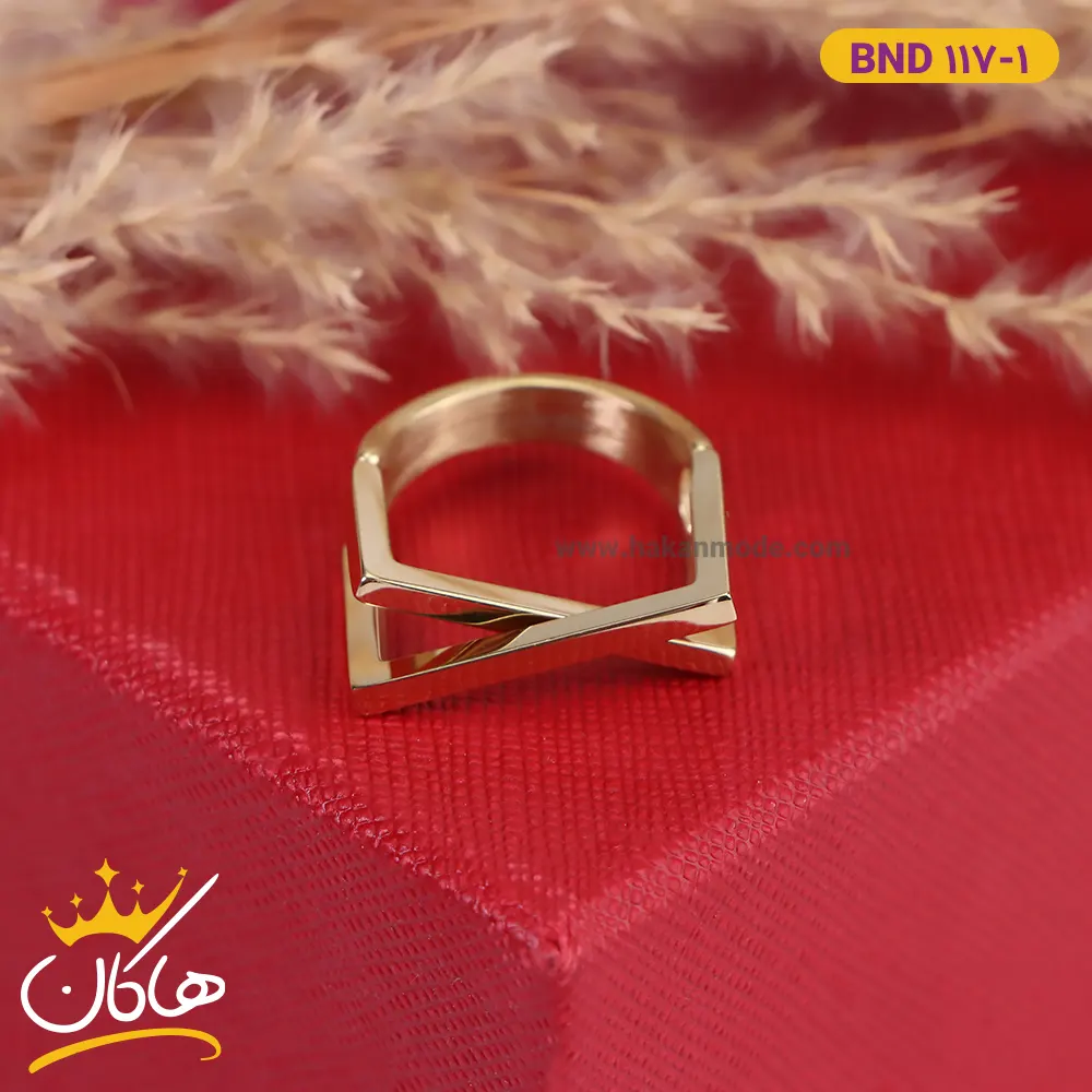 انگشتر استیل زنانه ضربدری طلایی انگشتر استیل زنانه ضربدری طلایی