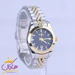 نمای نزدیک ساعت مچی سیکو زنانه فلزی نقره ای طلایی صفحه آبی L31628/5