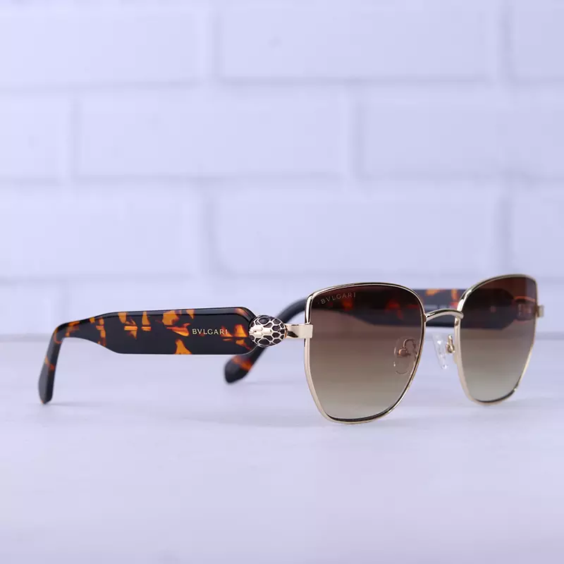 عدسی عینک آفتابی بولگاری زنانه فریم طلایی هاوانا BV 50002/2