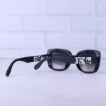 دسته عینک آفتابی دیور زنانه فریم مستطیل مشکی 8842/6