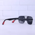 دسته عینک آفتابی ری بن فراری فریم مشکی پلاریزه RB 43889/2