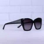عدسی عینک آفتابی زنانه ووگ فریم مشکی شیشه قهوه ای 8869/1