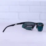 دسته عینک آفتابی مردانه پلیس نیم فریم شیشه جیوه ای قرمز 8787/1