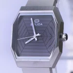 نمای نزدیک ساعت مچی سولیدا زنانه فلزی صفحه چندضلعی مشکی L 6122/1