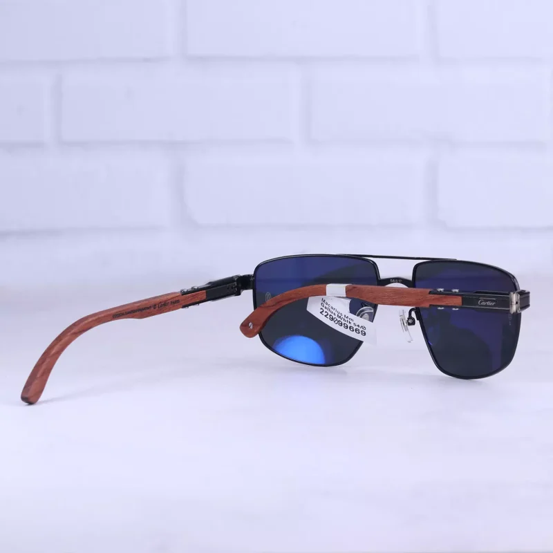 عینک آفتابی کارتیر مردانه فریم مربع دسته چوبی CT 0463S/1 2 دسته عینک آفتابی کارتیر مردانه فریم مربع دسته چوبی CT 0463S/1