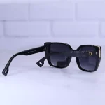 دسته عینک آفتابی دیور زنانه فریم پروانه ای مشکی A 2310/1