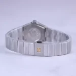 بند ساعت مچی امگا زنانه فلزی نقره ای صفحه مشکی 66900666/10