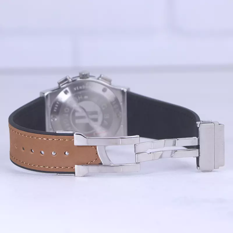 نمای باز قفل ساعت مچی هابلوت مردانه بند جیر صفحه سفید کرنوگراف G 888/174