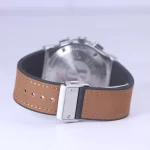 نمای بسته قفل ساعت مچی هابلوت مردانه بند جیر صفحه دودی کرنوگراف G 888/181