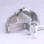 نمای باز قفل ساعت مچی نیوی فورس مردانه فلزی نقره ای صفحه سفید NF 8029K/4