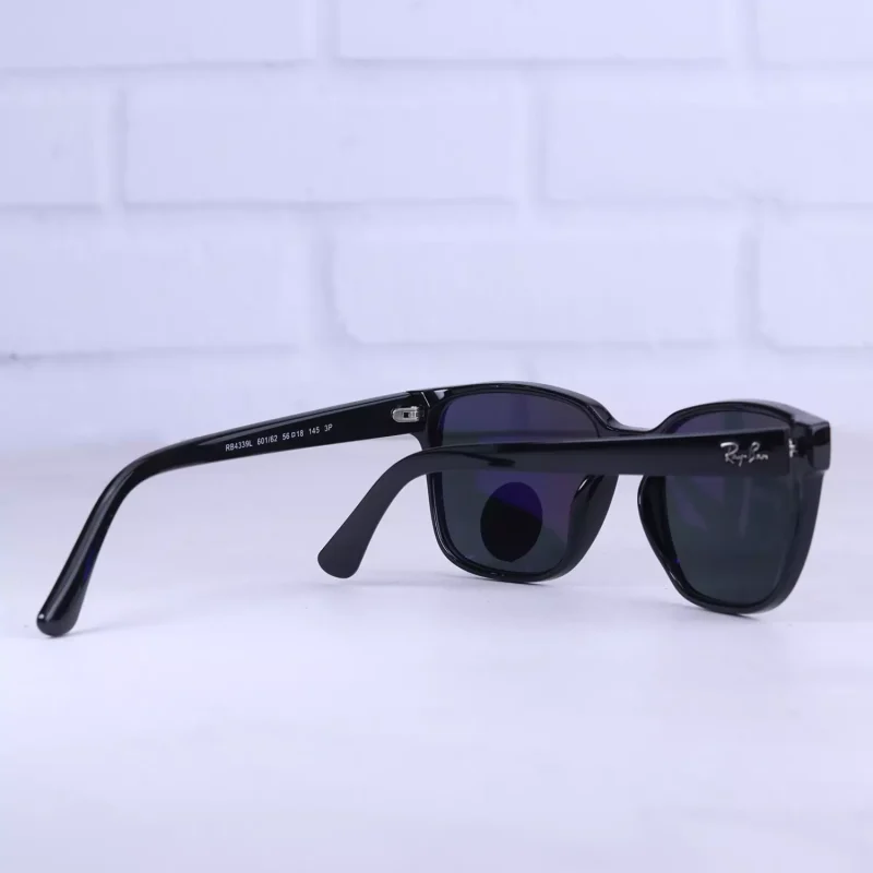 عینک آفتابی ری بن فریم مربع مشکی پلاریزه RB 4339/5 2 دسته عینک آفتابی ری بن فریم مربع مشکی پلاریزه RB 4339/5