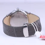 نمای بسته ساعت مچی رومانسون مردانه بند چرم طوسی قاب نقره ای G1535/3