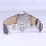 نمای باز ساعت مچی رومانسون مردانه بند چرم طوسی قاب نقره ای G1535/3