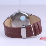 نمای بسته ساعت مچی رومانسون مردانه بند چرم قهوه ای صفحه سفید G1535/6
