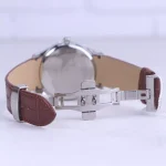 نمای باز ساعت مچی رومانسون مردانه بند چرم قهوه ای صفحه سفید G1535/6