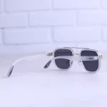 عینک آفتابی ری بن فراری فریم مربع نقره ای C-306/3 - Image 3