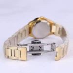 ساعت مچی سیکو زنانه فلزی طلایی قاب چندضلعی L 2521/1 - تصویر 3